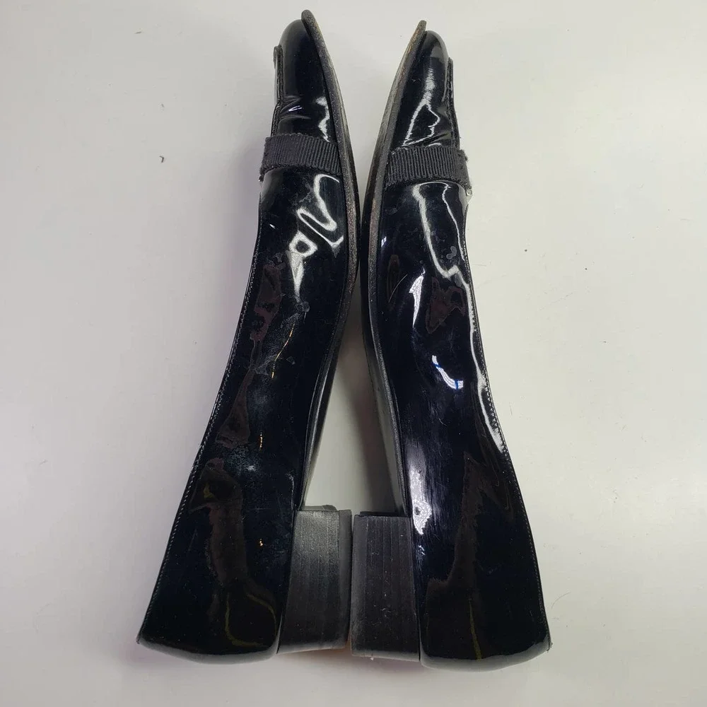 Salvatore Ferragamo Patent Leather Horse Bit Buckle Heels 7 Square Toe‎